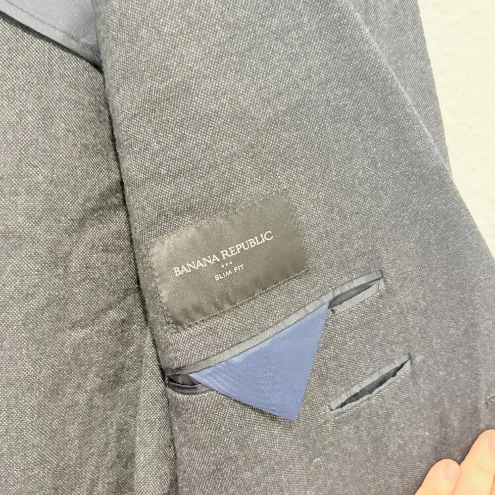 Banana Republic Slim Fit Charcoal Gray Blazer 42R Classic Minimalist Cotton